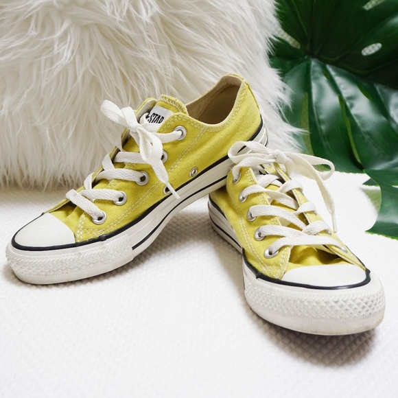 mustard converse